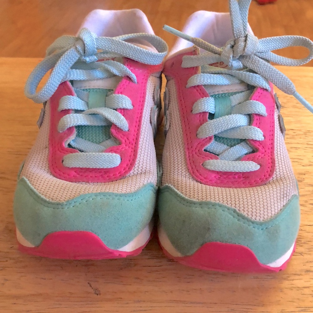 New balance sneaker